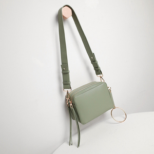 Angedanlia nouvelle arrivée <span class=keywords><strong>mini</strong></span> <span class=keywords><strong>vert</strong></span> double fermeture éclair personnalisé PU <span class=keywords><strong>sac</strong></span> à bandoulière avec cercle en métal accessoires - Product Image 4