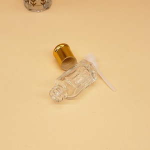 3Ml 6Ml 12Ml 24Ml <span class=keywords><strong>36Ml</strong></span> 60Ml Rỗng Hình Bát Giác Thủy Tinh Mùi Hương Chai Trung Đông Phong Cách Nước Hoa Bao Bì Jar Với Cuộn Trên Thanh Nắp - Product Image 5