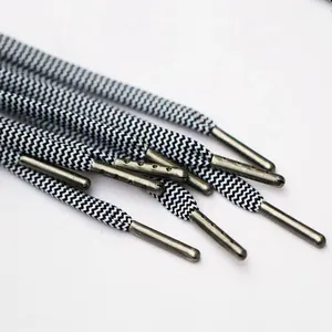 Kupfer material aus glänzenden silbernen Metall-Aglets für Schnürsenkel