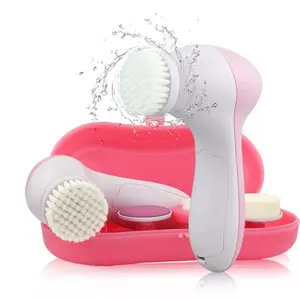 4 In 1 Schoonheid Machine Elektrische Facial Poriën Reiniging Brush Rotary Massage Gezicht Wassen