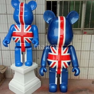 Populaire jouet de dessin animé en fiber de verre kaws bearbrick statue - Product Image 4