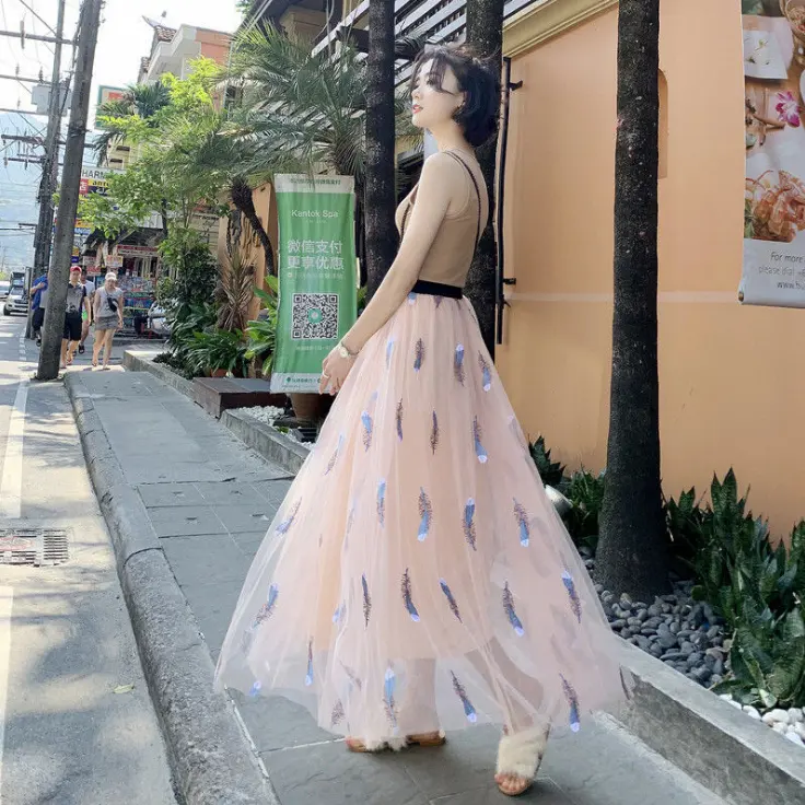 2019 वसंत और गर्मियों कशीदाकारी धुंध स्कर्ट 3 परतों विरोधी-प्रकाश उच्च कमर लंबी परी स्कर्ट