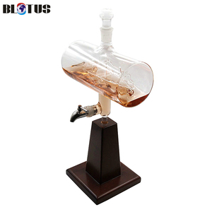 AIHPO05 único en forma de barril de whisky vino Liqior Decater con alta <span class=keywords><strong>Base</strong></span> de madera con un barco dentro de - Product Image 2