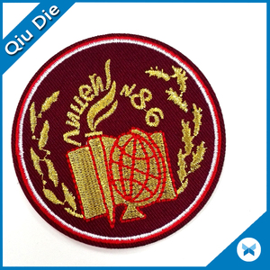 Redondo grande Patch nombre insignia <span class=keywords><strong>bordada</strong></span> parche hotfix para la ropa - Product Image 2