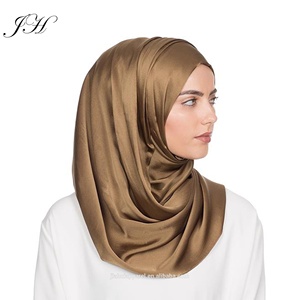 Nouvelle Collection de Hijabs et Foulards en Soie Satinée de Luxe, Bandeaux pour Femmes Musulmanes, Longs Châles et Étoles de Malaisie 180*70cm, Toutes Saisons 2019 - Product Image 2