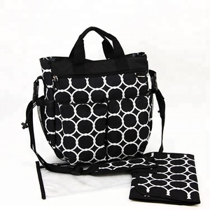Vivero y pañal organizador de bolso para pañales para las madres personalizado negro pañal mochila - Product Image 1