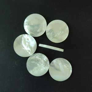 Offres Spéciales nacre blanche disques poli puces rondes en 30mm <span class=keywords><strong>x</strong></span> 2.8mm - Product Image 1