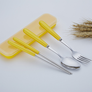 Food Grade Draagbare Reis Bestek Rvs Eetstokjes Vork En Lepel <span class=keywords><strong>Set</strong></span> Met Kleur Keramische Handvat