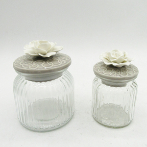 Pot à <span class=keywords><strong>confiture</strong></span> en verre transparent de qualité alimentaire avec couvercle en céramique en forme de fleur - Product Image 3