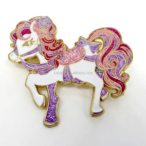 Personnalisé En Métal Émail Avec Paillettes Cheval, Insigne Pas Cher En Alliage de Zinc Épinglette Dessin Animé - Product Image 2