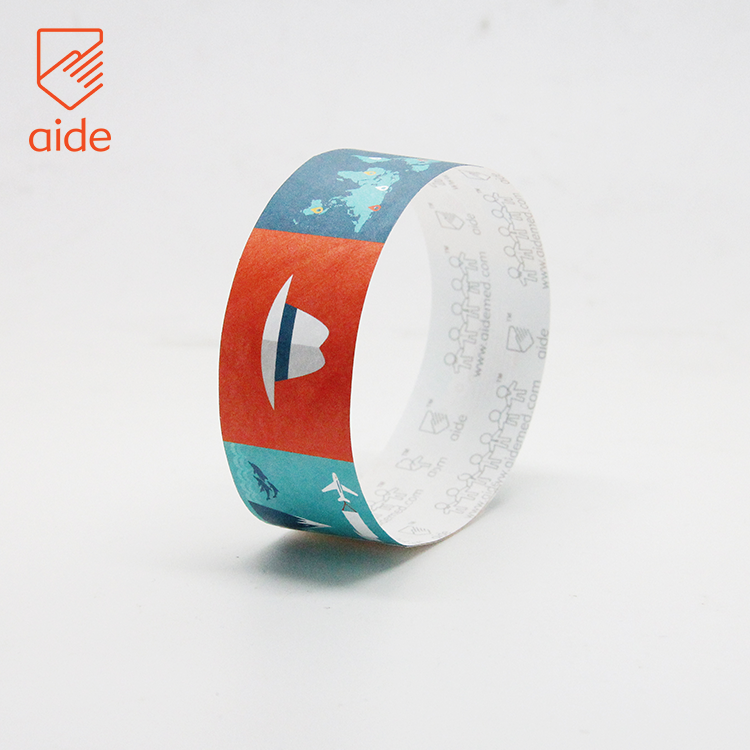 AIDE Многоцелевой один раз использовать бумажные браслеты встреча Tyvek поступление напульсники рулонов с серийный номер
