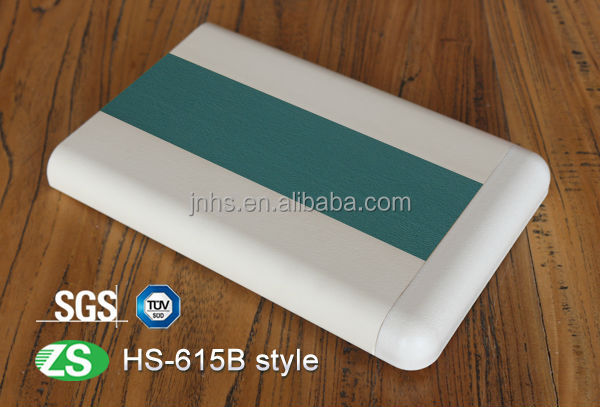 Blanc + Vert