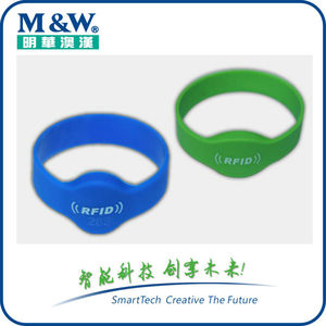 Водонепроницаемый силиконовый NFC-браслет Custom M&W MH2233 с чипом <span class=keywords><strong>RFID</strong></span> F08 13,56 МГц и интерфейсом связи для контроля доступа - Product Image 4