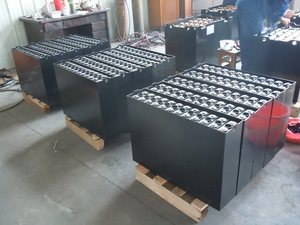 48V بطارية جافة 5 PzS 700 L 700Ah رافعة شوكية بطاريات بطارية تخزين للبيع رافع البليت شاحنة كهربية استبدال