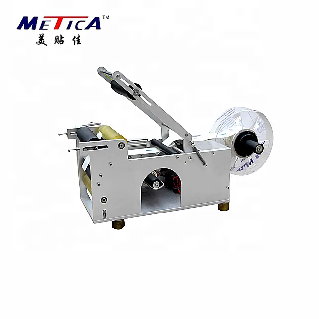 Space-saving MT-50 glass and plastic round bottle manual adhesive sticker labeling machine