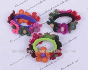 Chouchou en laine feutrée - Product Image 3