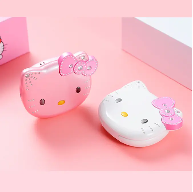 2017 K688 + フリップ携帯電話Mini Cute Hello Kitty Phone