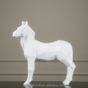 Statue de cheval en résine, cm, moderne noir et blanc, artisanal, statue blanche - Product Image 3