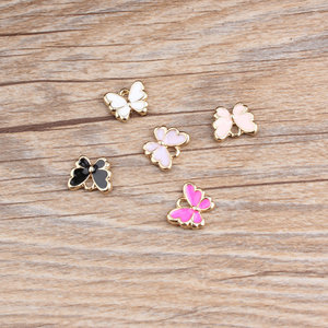 Penjualan Terbaik DIY Mode Lucu Kecil 12Mm Emas Paduan Kupu-kupu Liontin - Product Image 1