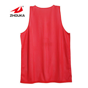 <span class=keywords><strong>Ensemble</strong></span> <span class=keywords><strong>de</strong></span> maillots <span class=keywords><strong>de</strong></span> <span class=keywords><strong>basket</strong></span>-ball professionnels personnalisés, créez votre propre uniforme <span class=keywords><strong>de</strong></span> <span class=keywords><strong>basket</strong></span>-ball, vêtements <span class=keywords><strong>de</strong></span> <span class=keywords><strong>basket</strong></span>-ball réversibles personnalisés pour hommes - Product Image 3
