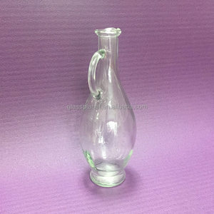 <span class=keywords><strong>Bouteille</strong></span> distributrice en verre <span class=keywords><strong>avec</strong></span> poignée et <span class=keywords><strong>bec</strong></span> <span class=keywords><strong>verseur</strong></span> et bouchon en liège <span class=keywords><strong>pour</strong></span> <span class=keywords><strong>huile</strong></span> <span class=keywords><strong>d</strong></span>'<span class=keywords><strong>olive</strong></span> et vinaigre, 500 ml - Product Image 2