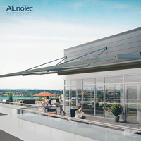 Auvent rétractable motorisé imperméable à l'eau pour mur, pergola avec éclairage LED pour couloir de maison