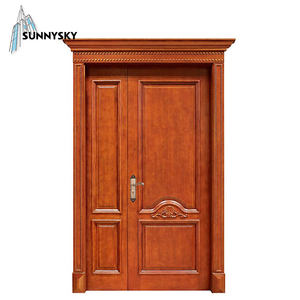 Porta in Legno Massello su Misura con Immagini e Design Personalizzati, Realizzata da Falegname del Qatar - Product Image 2