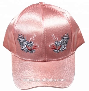 Neue stil großhandel mode drachen stickerei chiffon satin baseball hüte caps