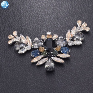 Corsage en strass à coudre, personnalisé, appliques pour robe de mariée - Product Image 6