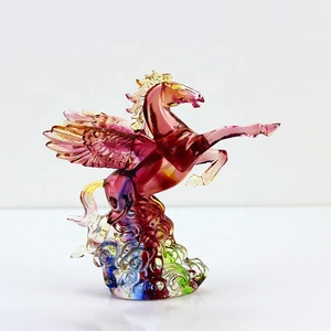 Art chinois <span class=keywords><strong>verre</strong></span> cadeau mignon <span class=keywords><strong>verre</strong></span> <span class=keywords><strong>Animal</strong></span> artisanat cheval Statue Liuli <span class=keywords><strong>verre</strong></span> 142*62*145mm 0.4kg rouge emballage cadeau Sculpture 10 pièces - Product Image 2