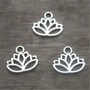 Fiore di loto Antico di Fascini D'argento Tibetano Lotus Flower pendenti di Fascino 16x14mm