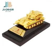 Jiabo crafts металлический золотой военный танка с деревянным основанием