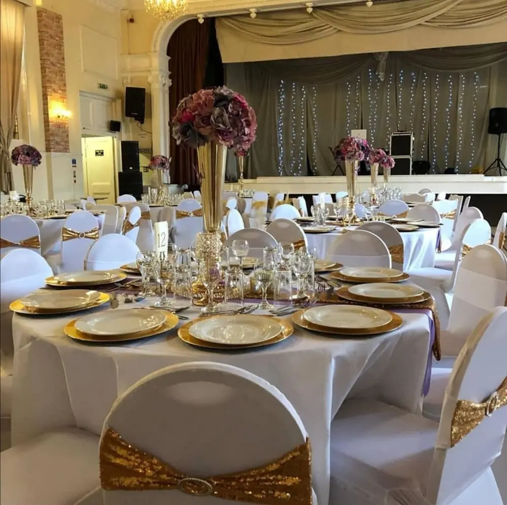 लोचदार कुर्सी बैंड लोचदार भोज पार्टी घर शादी सोने स्पैन्डेक्स सेक्विन कुर्सी sashes के साथ बकसुआ
