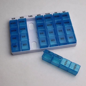 7 jours x 4 boîte à pilules de grande capacité. Boîte à pilules hebdomadaire, système d'organisation pour les suppléments de médicaments et les vitamines - Product Image 2