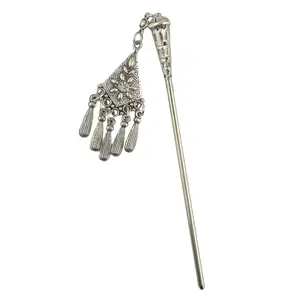 Vintage Silver Pendant Tassel Hair Sticks Metal Hair Pin Girls Bun Pin Accessories