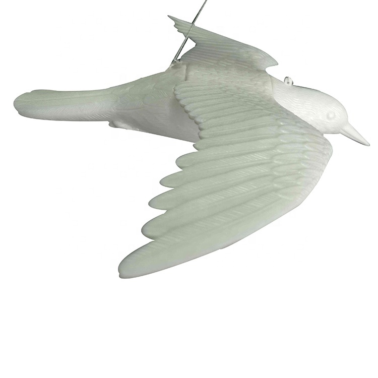 Vivid Flocked Hard Plastic Flying Black Crow Hunting Decoy Crow Deco With Built in Stake for Baiting Shooting · image 6