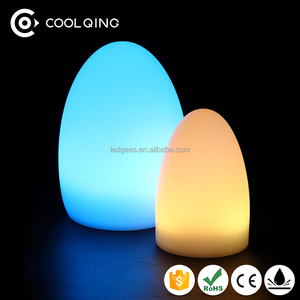 Elegante Ce Rohs Draadloze Oplaadbare <span class=keywords><strong>Led</strong></span> Vloerlamp Eivormige Tafellamp Voor Woonkamer Diy Feature Touch Remote Small