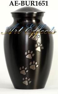 Urne de crémation pour animaux de compagnie en laiton avec impression de patte d'ardoise élégante de style américain - Product Image 2