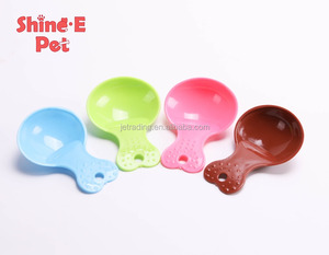 Cuillère en plastique pour animaux de compagnie, vente spéciale, de haute qualité, pour chiens et chats - Product Image 1