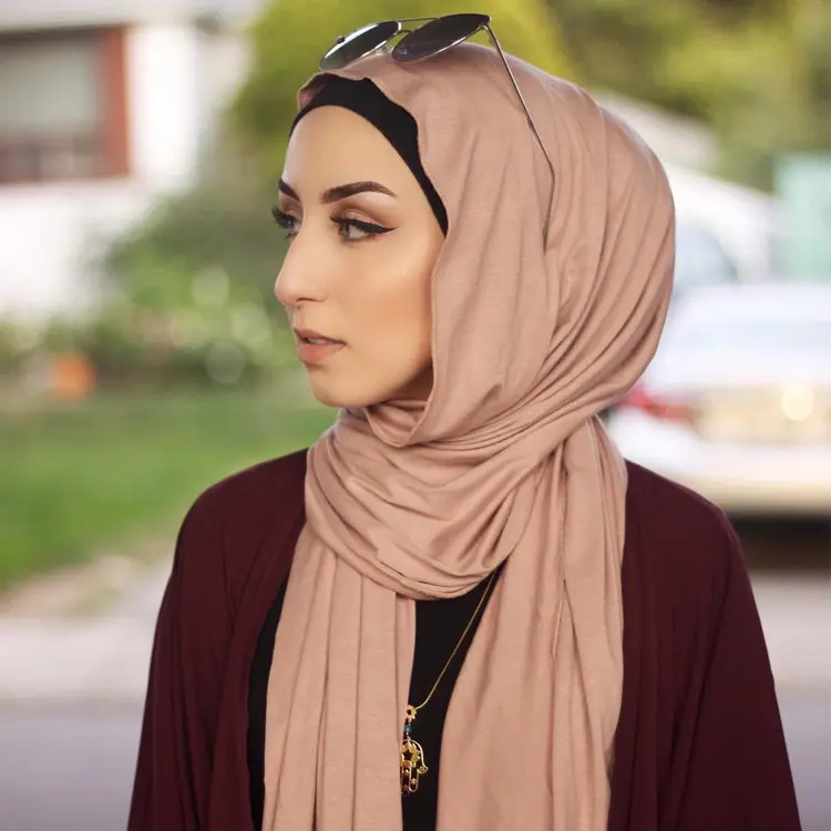Benutzerdefinierte großhandel phantasie schal hijablovers phantasie schal plain modal dubai jersey schal