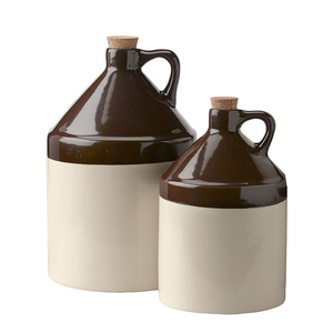 Carafe à eau en céramique personnalisée, carafe à whisky en grès à vendre - Product Image 1
