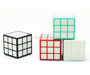 2016 Colores de luz LED Cube <span class=keywords><strong>altavoz</strong></span> sin hilos del bluetooth para el <span class=keywords><strong>iphone</strong></span> - Product Image 5