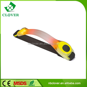 Varios colores 2 led <span class=keywords><strong>de</strong></span> plástico brazo luces <span class=keywords><strong>de</strong></span> seguridad para los corredores - Product Image 1