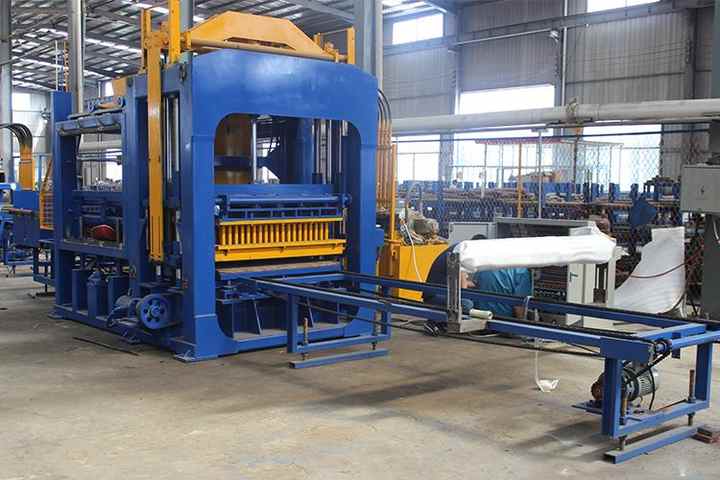 Automatic Block Making Machine: with Single Hopper, Produce Pavers with Double Colors
