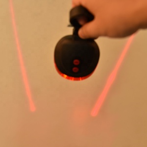 Clover 2 <strong>Bicycle</strong> Rear <strong>Light</strong> 3 LED Laser Waterproof ABS Material Safe Seatpost Mounting <strong>Battery</strong> Powered Bike <strong>Light</strong>