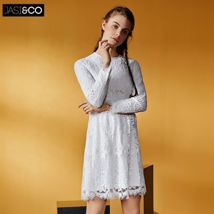Midi Bianco Da Sposa Sesta Modo di Cerimonia Nuziale di Promenade Del Merletto Vestito Casuale - Product Image 6