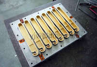 Machine d'emballage de brosse à dents multifonction semi-automatique à haute fréquence, machine de soudage à haute fréquence pour la fabrication de housses en cuir