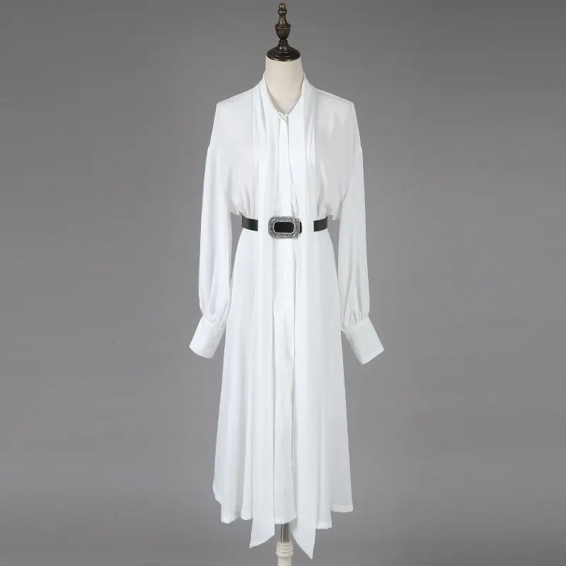 En gros Femmes Nouveau Style D'été Plaine Blanc Maxi En Mousseline De Soie Une Pièce Robe avec Longue Ceinture de Cou