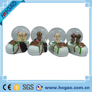 Polyresin perros del amor favores de la boda de encargo al por mayor barato globo de nieve - Product Image 4