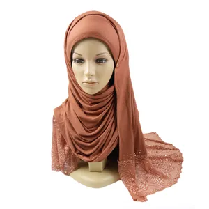 High quality different new 11 colors of sequined jersey cotton head scarf for pearls muslim jersey hijab
